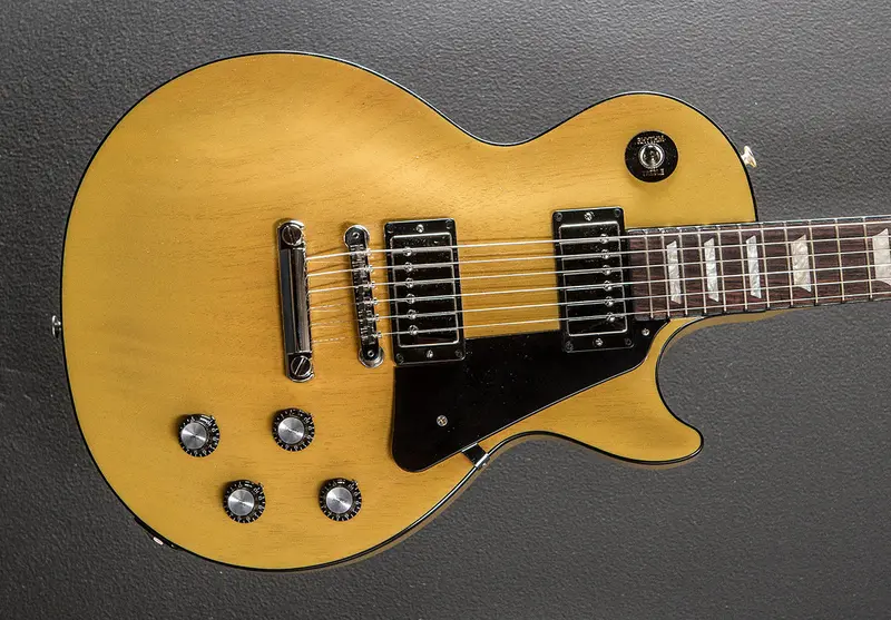 Gibson Les Paul Standard ’60s Edition – Mahogany Top with TV Yellow Finish
