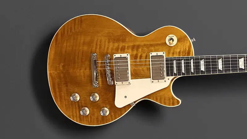 Gibson Les Paul Standard ’60s – Figured Top in Honey Amber Finish