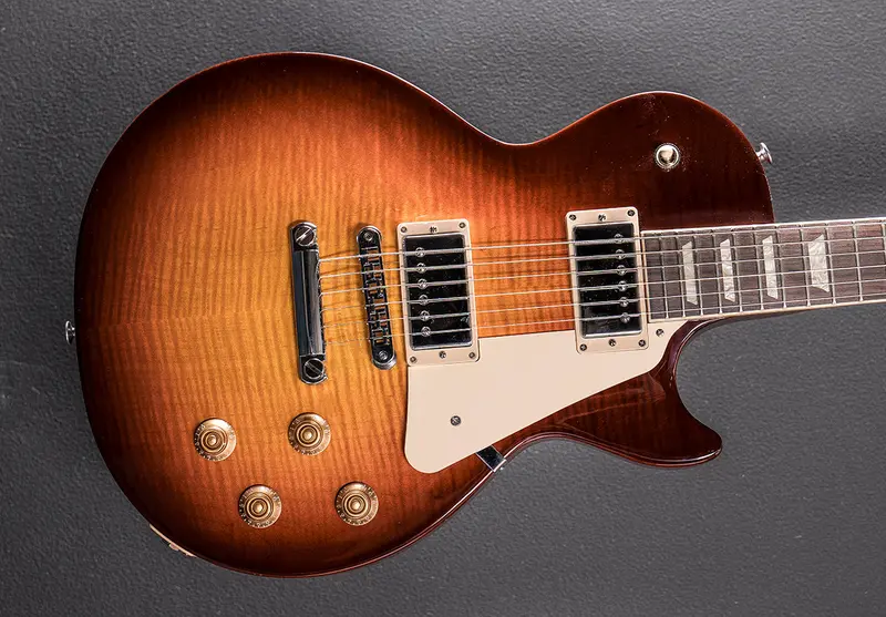 Gibson Les Paul Studio Figured Top – Bourbon Burst Model