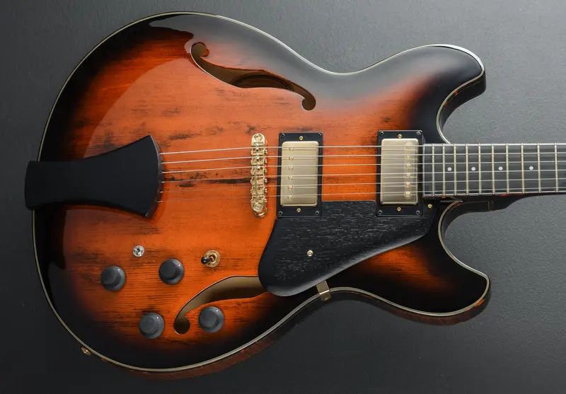 Ibanez ARTSTAR ASH300TBC Hollow-Body Electric Guitar