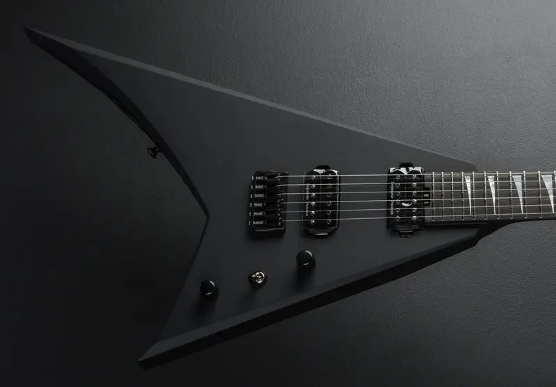 Jackson Rhoads RR24 HT American Series – Satin Black Finish