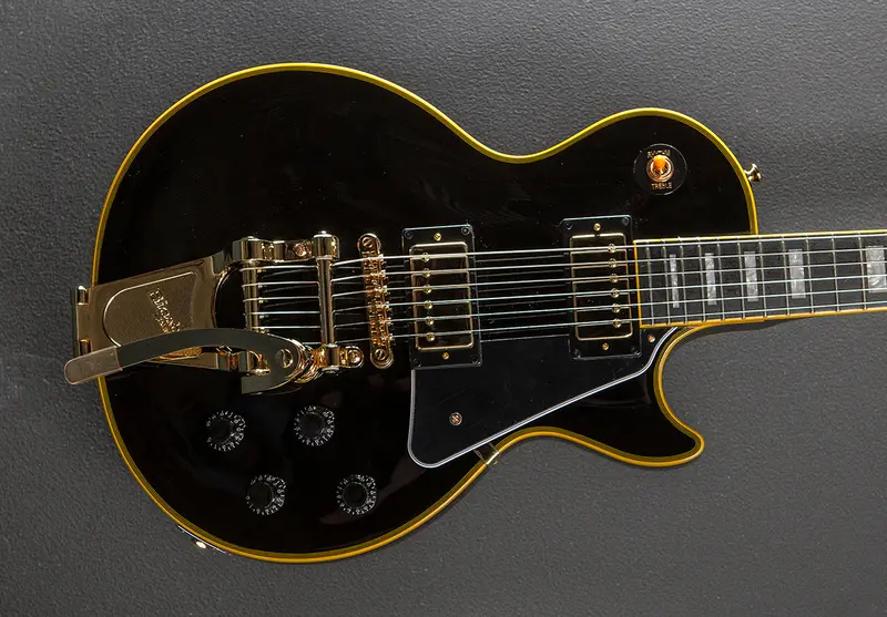 Joe Bonamassa Signature 1959 Les Paul Custom – Antique Ebony Finish