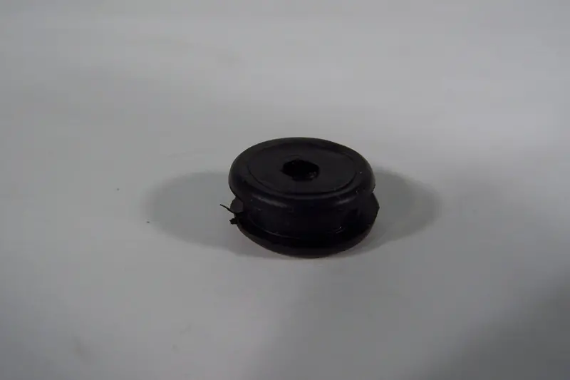 Johnny Vac Leo Cord Retainer Mechanism