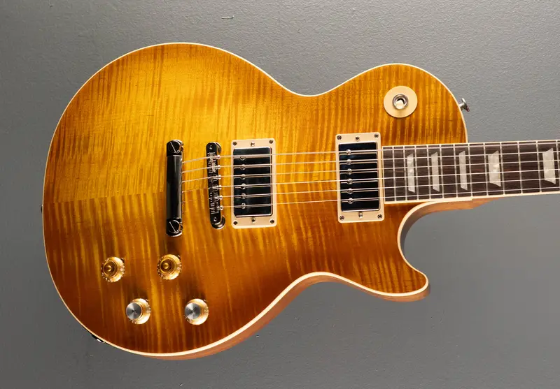 Kirk Hammett ‘Greeny’ 1959 Les Paul Standard – Greeny Burst Finish