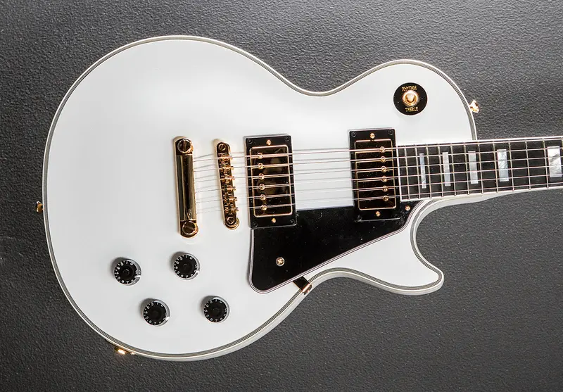 Les Paul Custom-Style Electric Guitar – Alpine White Finish