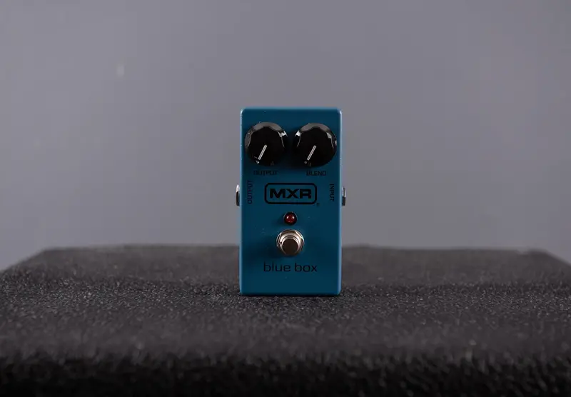 M103 Blue Box Fuzz Guitar Effects Pedal