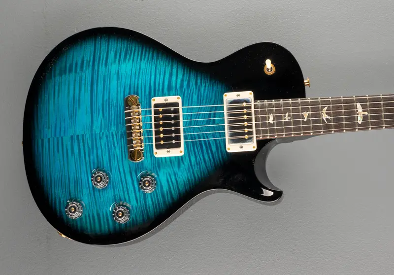 Mark Tremonti Signature Guitar – 10-Top Maple with Stoptail Bridge and Aqua Smokewrap Burst