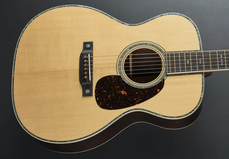 Martin 000-42 Modern Deluxe Acoustic Guitar