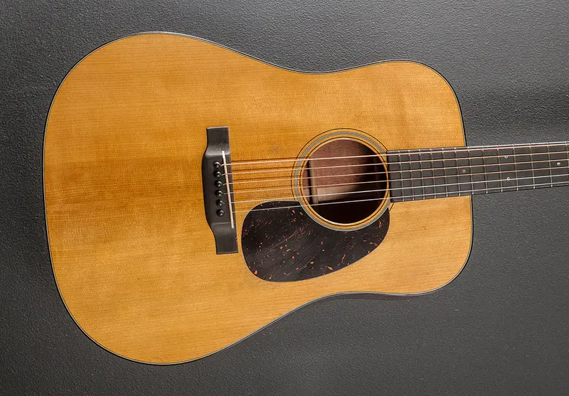 Martin D-18 Authentic 1937 Reissue – Aged Finish