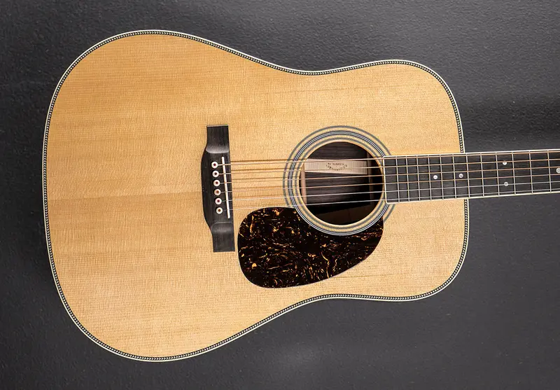 Martin HD-35 Acoustic Guitar – New 2025 Model
