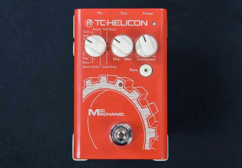 Mic Mechanic Vocal Processor – Portable Mic Effects and Harmonizer