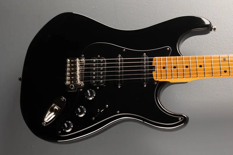 Pacer Deluxe GT Electric Guitar – 2025 Version