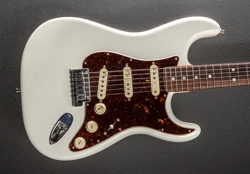 Pre-Owned American Ultra Stratocaster – 2019 Model