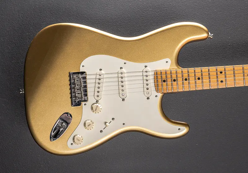 Pre-Owned Lincoln Brewster Signature Stratocaster – 2020 Model