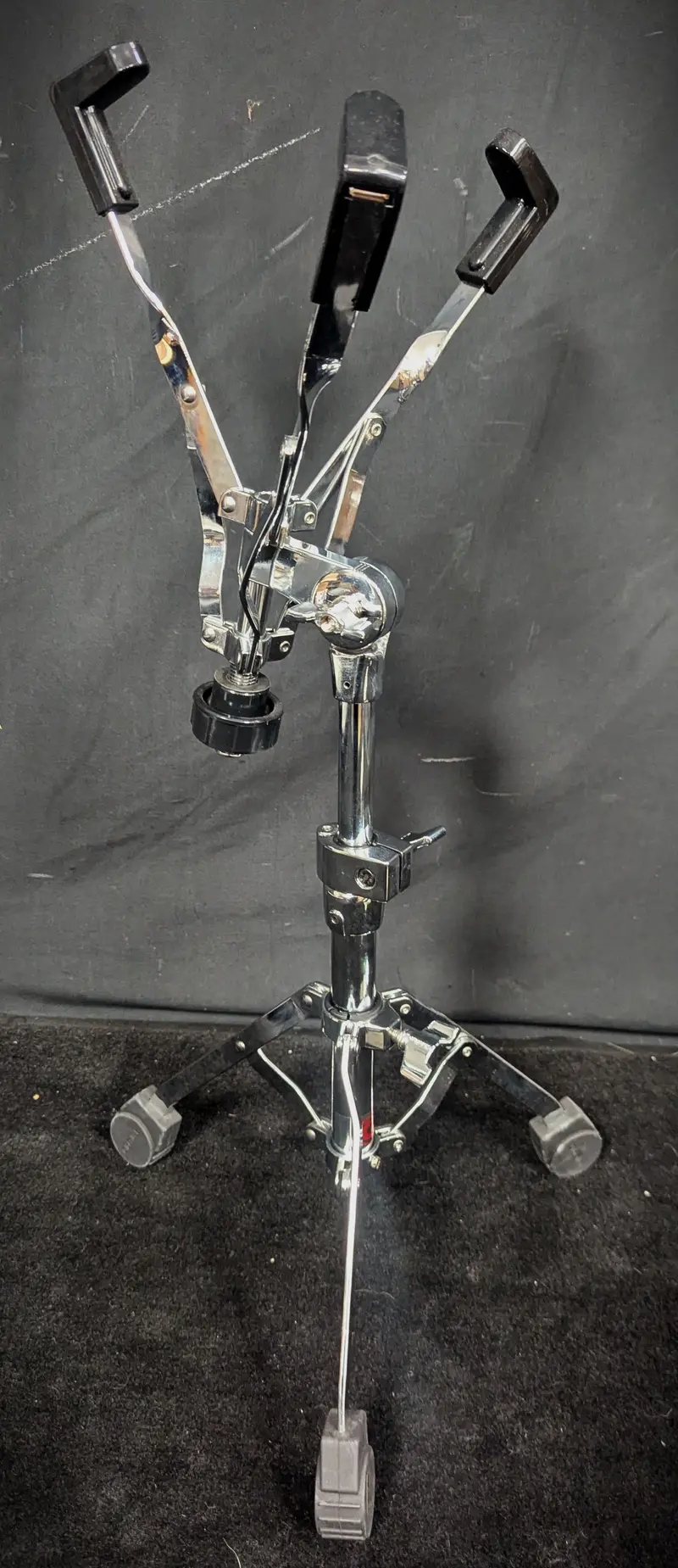 Pro Lite Single-Braced Snare Drum Stand – Lightweight Aluminum Construction