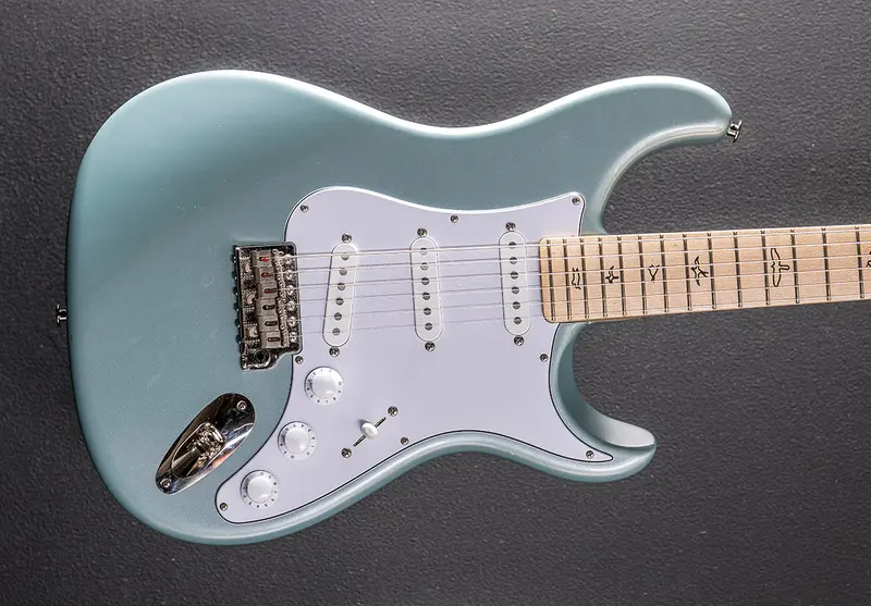 PRS John Mayer Silver Sky Electric Guitar – Maple Fingerboard (2021)
