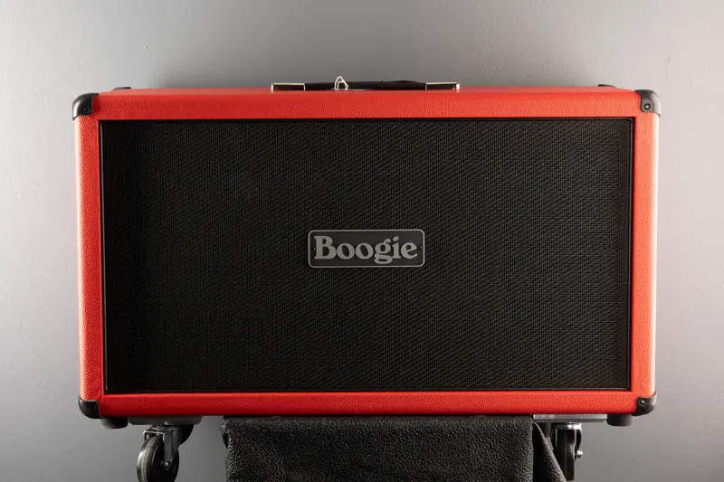 Recto 2×12 Horizontal Guitar Cabinet in Red Bronco Finish