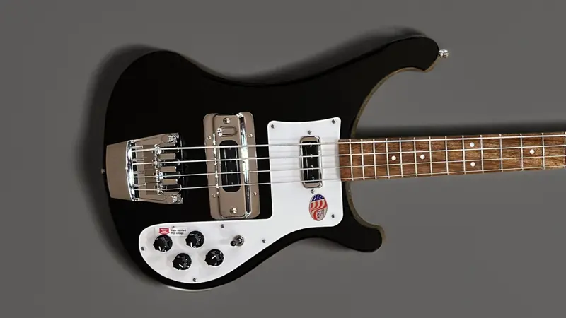 Rickenbacker 4003S Bass – Jetglo Finish, Dual Pickup Configuration