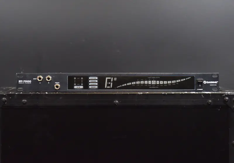RT-7000 Rack-Mount Guitar Tuner – Latest Model