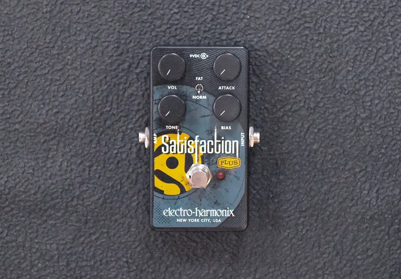 Satisfaction Fuzz Plus Analog Guitar Effects Pedal
