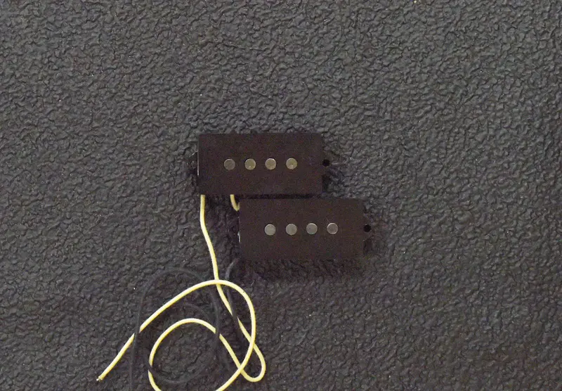 Seymour Duncan Precision Bass Pickup Set – Split-Coil Design