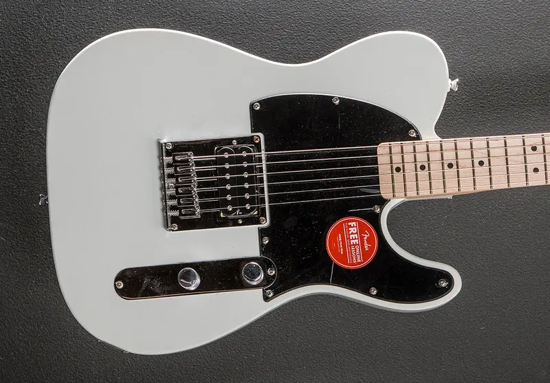 Sonic Esquire H Electric Guitar – Arctic White with Maple Fingerboard