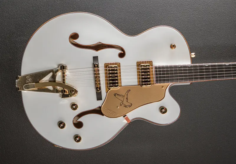 Synchromatic Falcon Hollow-Body Single-Cut – Snowcrest White with Bigsby