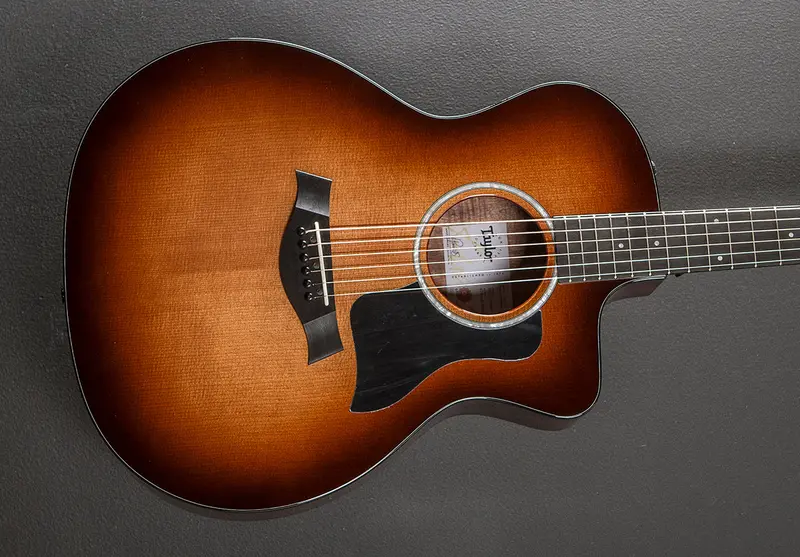 Taylor 214CE-K SB Plus – Solid Spruce & Koa Acoustic-Electric (2026)