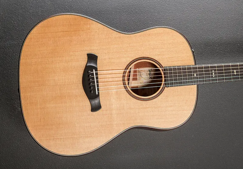 Taylor Builder’s Edition 517E Grand Pacific Acoustic Guitar (2023)