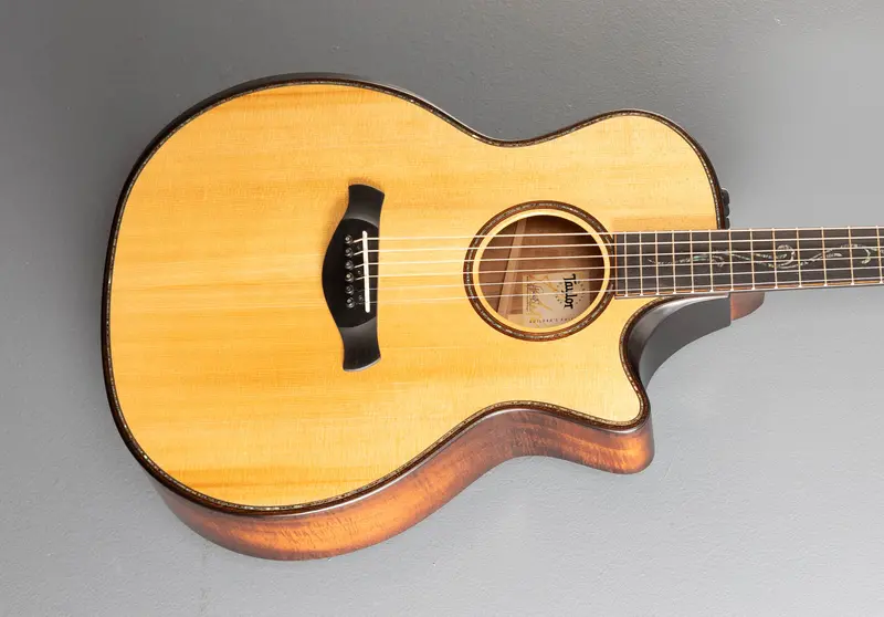 Taylor Builder’s Edition K14CE Rosewood/Spruce – 2024 Release