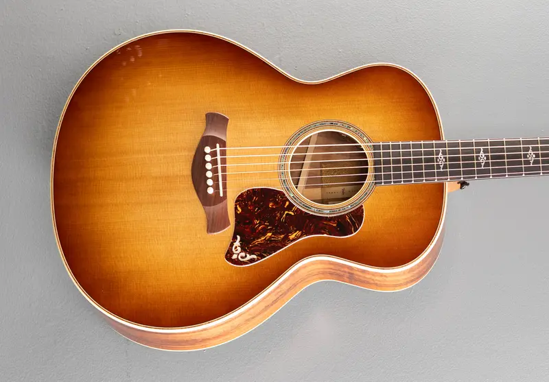 Taylor Gold Label 814e Koa-SB Acoustic-Electric Guitar