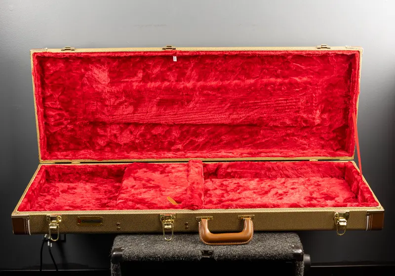 Tweed-Style Hardshell Guitar Case – New Stock