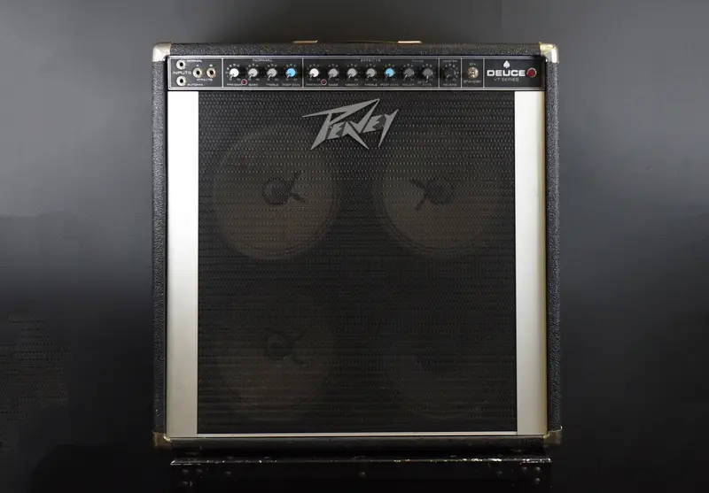 VT Series Deuce 4×10 Bass Combo Amp – Retro 1970s Style